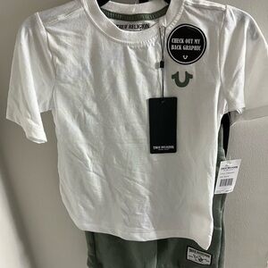 True Religion White and Green Kids T-Shirt, shorts, sweatpants (set of 3)